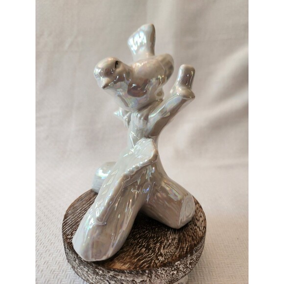 White Iridescent Bird Figurine Vintage Bird Figurine with Wooden Riser 6" - Picture 5 of 9